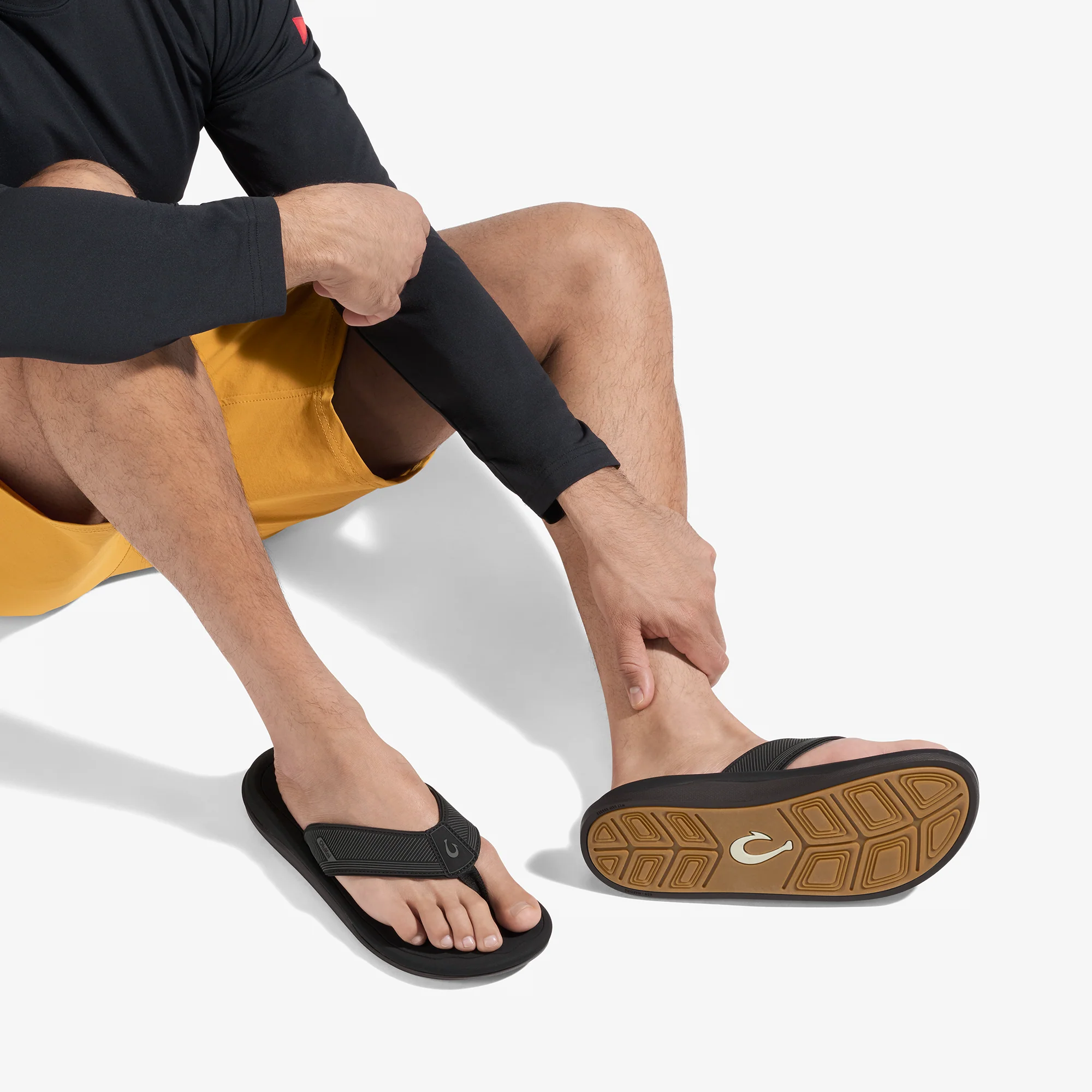 ʻAhi Kai  -  Black / Black - Image 4